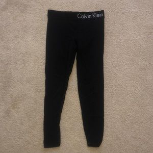 BLACK CALVIN KLEIN PERFORMANCE MID-SHIN LEGGINGS